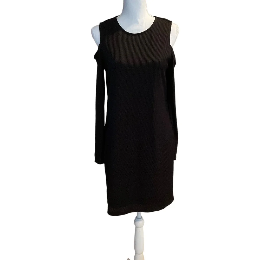 NWT Zara Cold Shoulder Ribbed Knit Dress